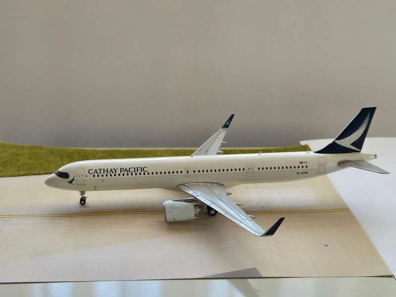 Cathay Pacific 1/200 A321neo Diecast Model | JC Wings