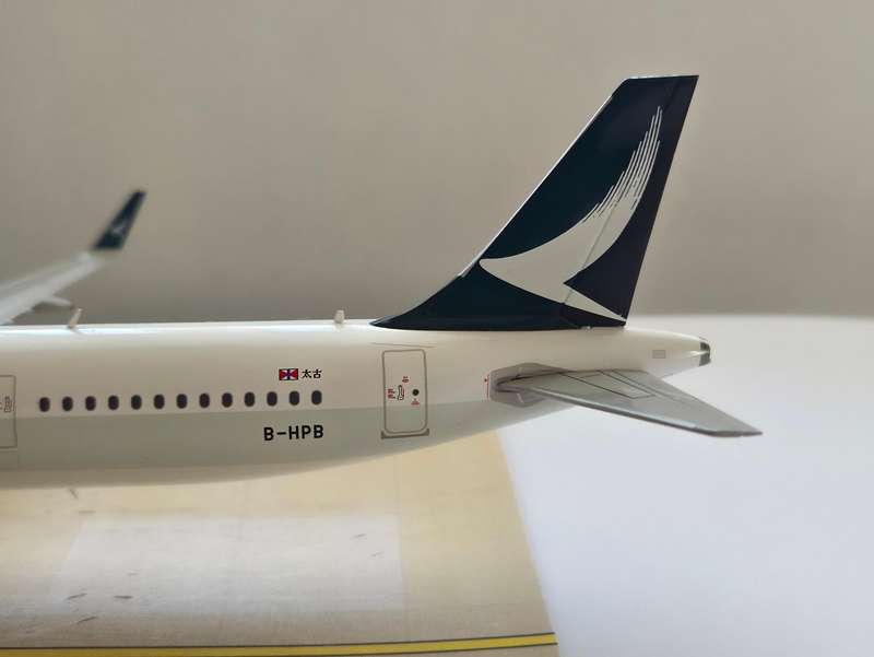 Cathay Pacific 1/200 A321neo Diecast Model | JC Wings