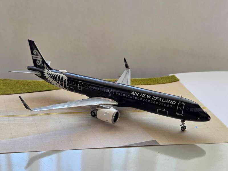 Air New Zealand 1/200 A321neo Diecast Model | Gemini Jets