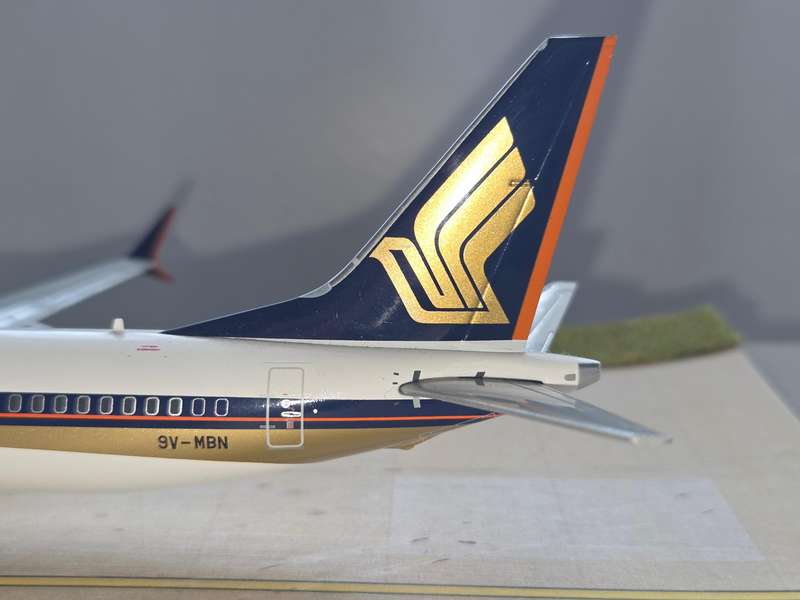 Singapore Airlines 1/200 737 max8 Diecast Model | JC Wings