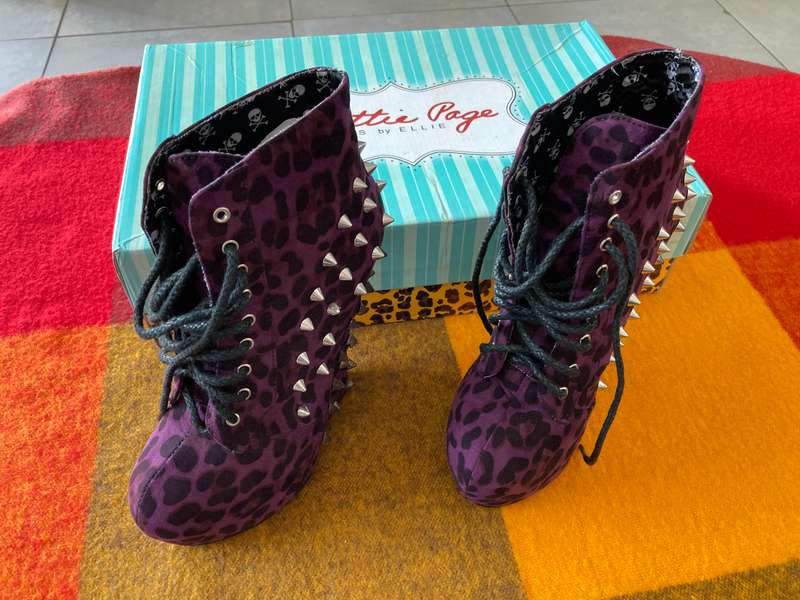 Bettie Page Women's BP588-Belladona Combat Boots