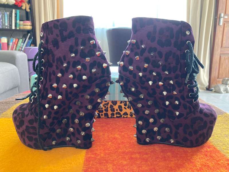 Bettie Page Women's BP588-Belladona Combat Boots