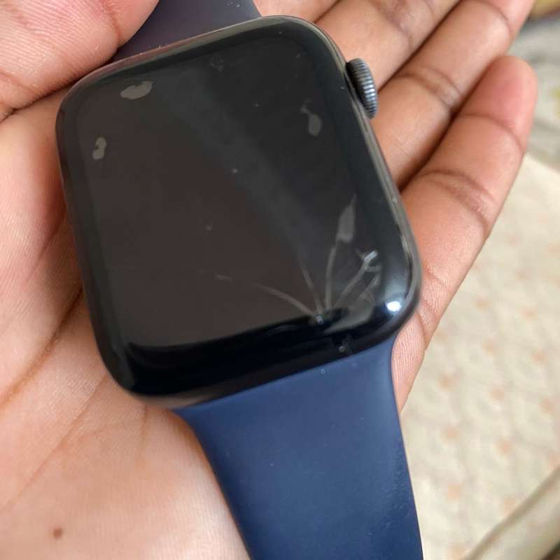 Apple Watch Series 4 (44mm Nike Edition)