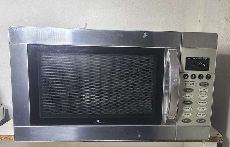 Boardman 42L grill microwave oven