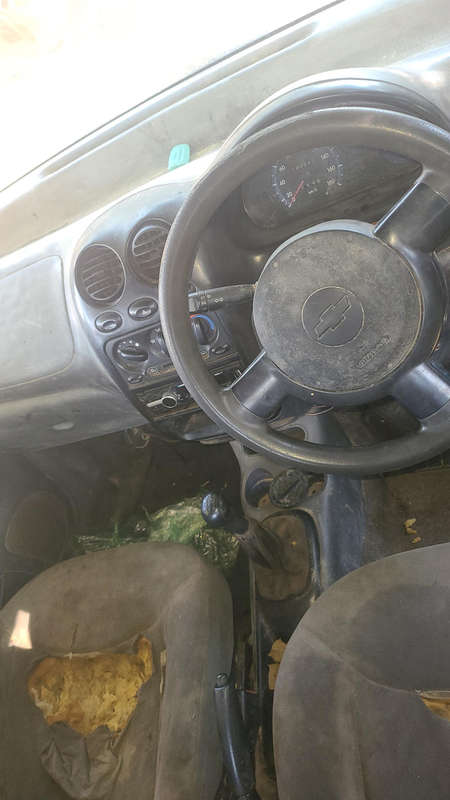 Chevrolet spark 0.8L for stripping