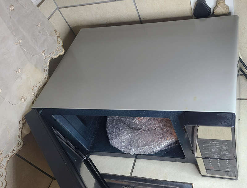 Samsung 32L microwave oven