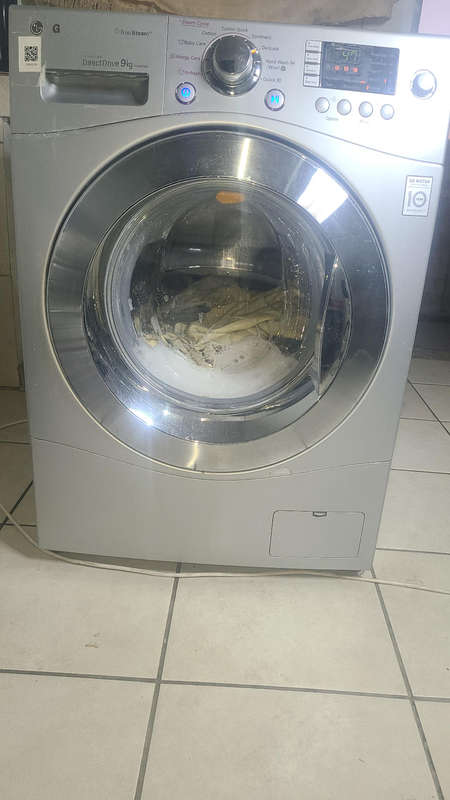 9kg inverter LG front loader direct drive washing machine