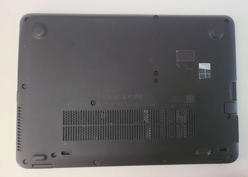 HP elitebook 820 G3 Core i5 Laptop 4GB RAM 1TB (band & olufsen)
