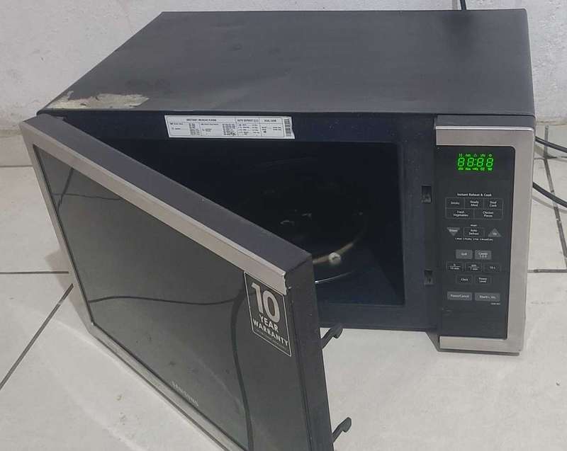 Samsung 40L Microwave oven