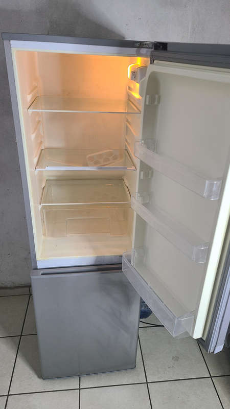KIC upright fridge 239Litres