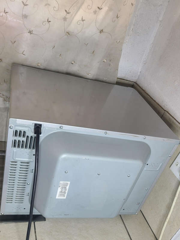38L LG solardom microwave oven
