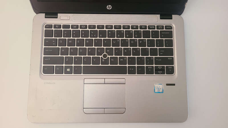 HP elitebook 820 G3 Core i5 Laptop 4GB RAM 1TB (band & olufsen)