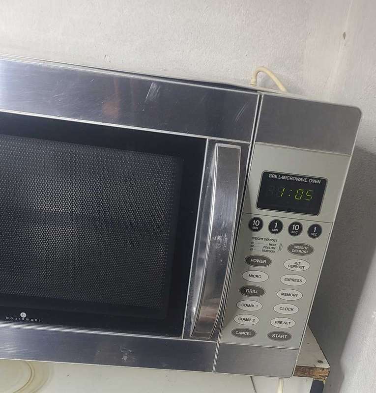 Boardman 42L grill microwave oven