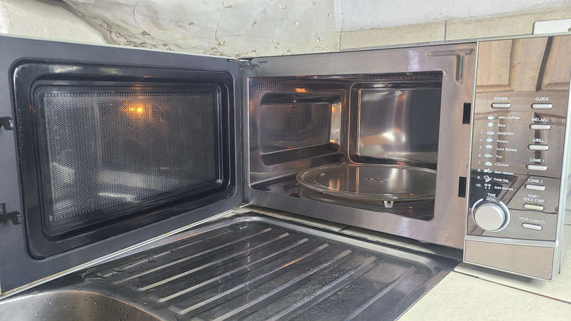 40L Defy combi Grill microwave oven