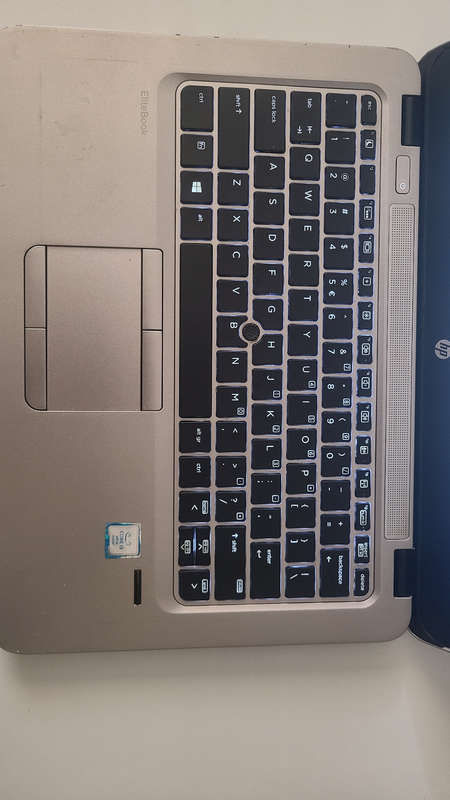 HP elitebook 820 G3 Core i5 Laptop 4GB RAM 1TB (band & olufsen)