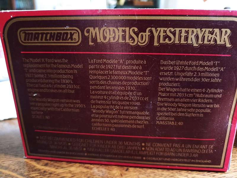 Models of Yesteryear Y-12 1930 Model A Ford