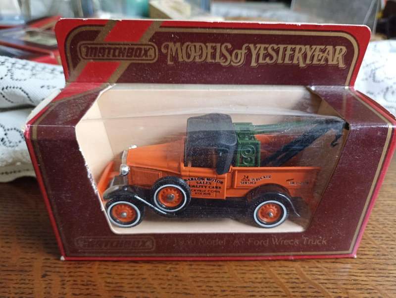 Models of Yesteryear Y7 1930 Model A Ford Wreck Truck