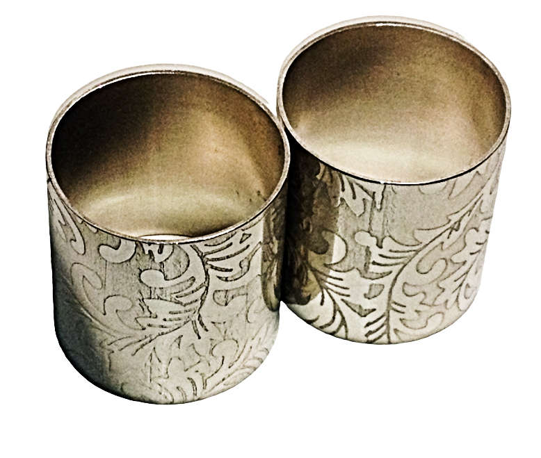 Set of 2 elegant silver plated serviette holders