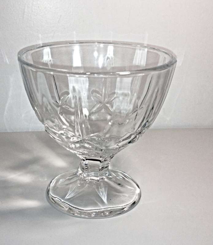 2 x Classic Dessert/Serving Bowls by Luminarc