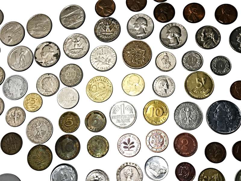 UNCIRCULATED World Coinage - 40 x Exclusive Coins - Limited Offer Best Price For High Grades!
