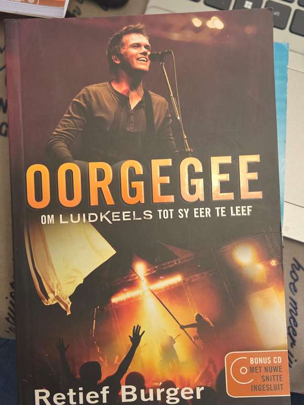 Oorgegee om Luidkeels tot sy eers te leef