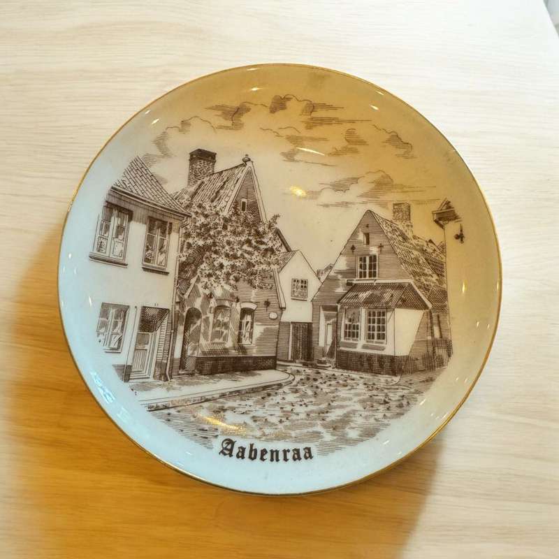 Danish plate