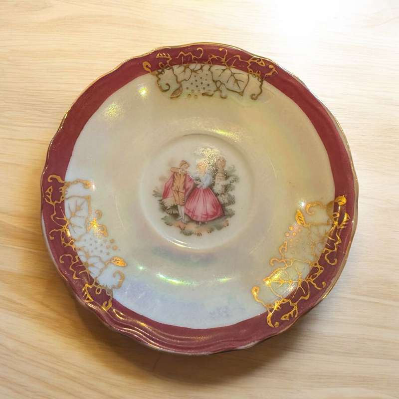Limoge style iridescent plate