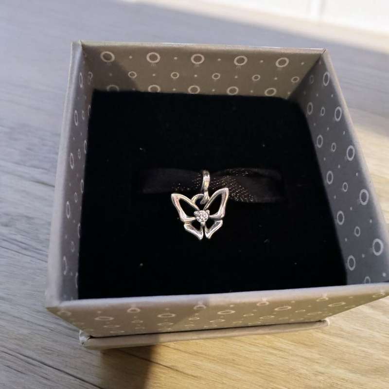 Pandora ME butterfly mini dangle