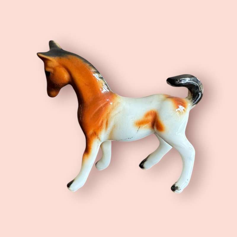 Horse ornament (B)
