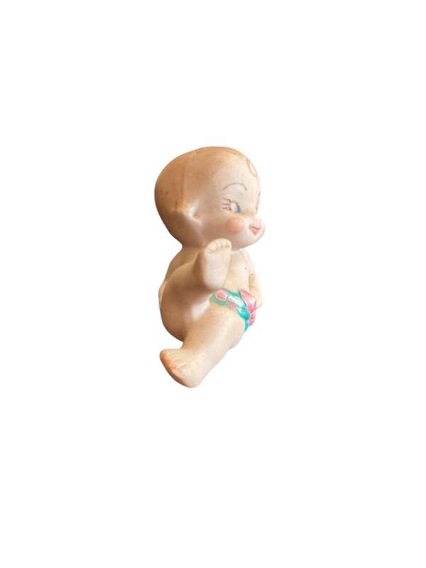 Baby ornament (B)