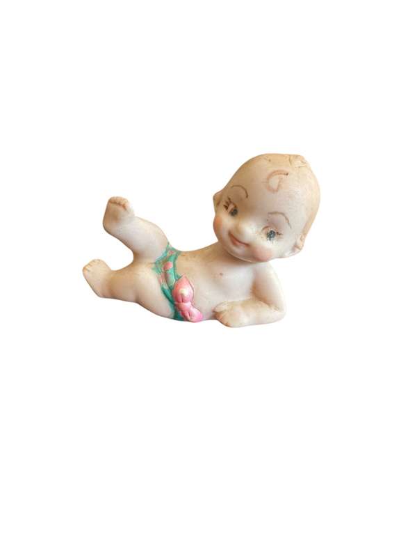 Baby ornament (B)