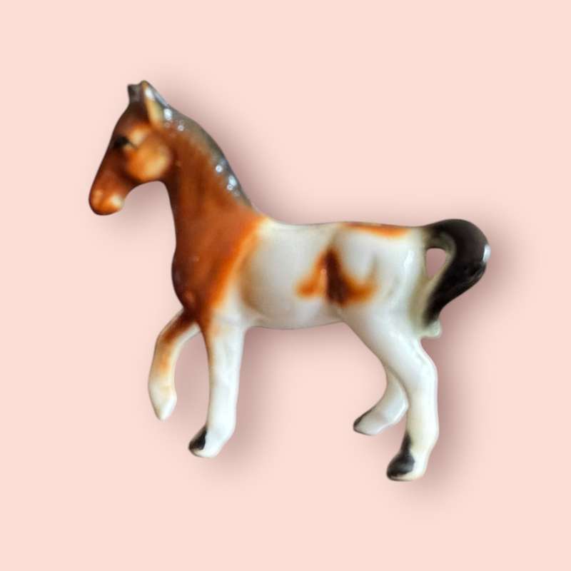 Horse ornament (A)