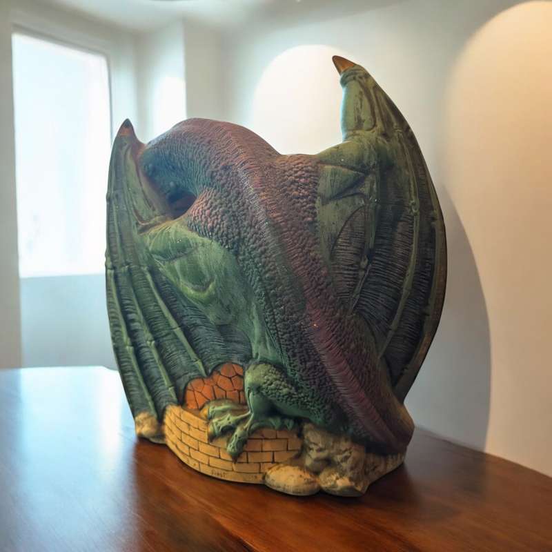 Dragon statue