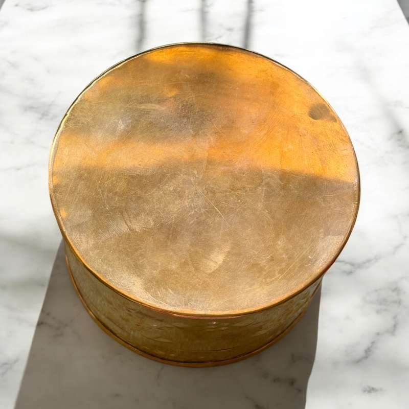 Trinket holder
