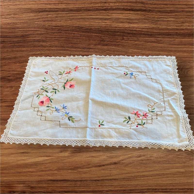 Embroidered Tray cloth