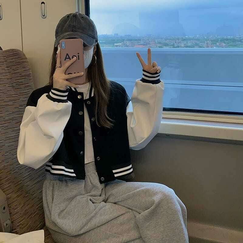 Trending Black White Drop Shoulder Jacket Coats
