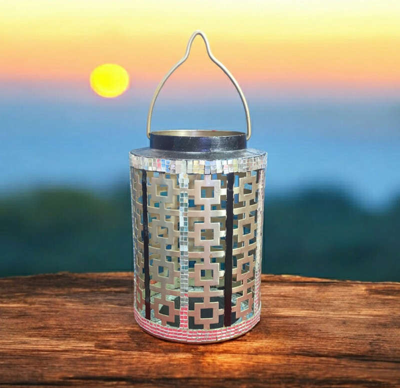 Handcraft Handmade Decorative Metal Table Lamp Candle Holder with LED Candle Light
