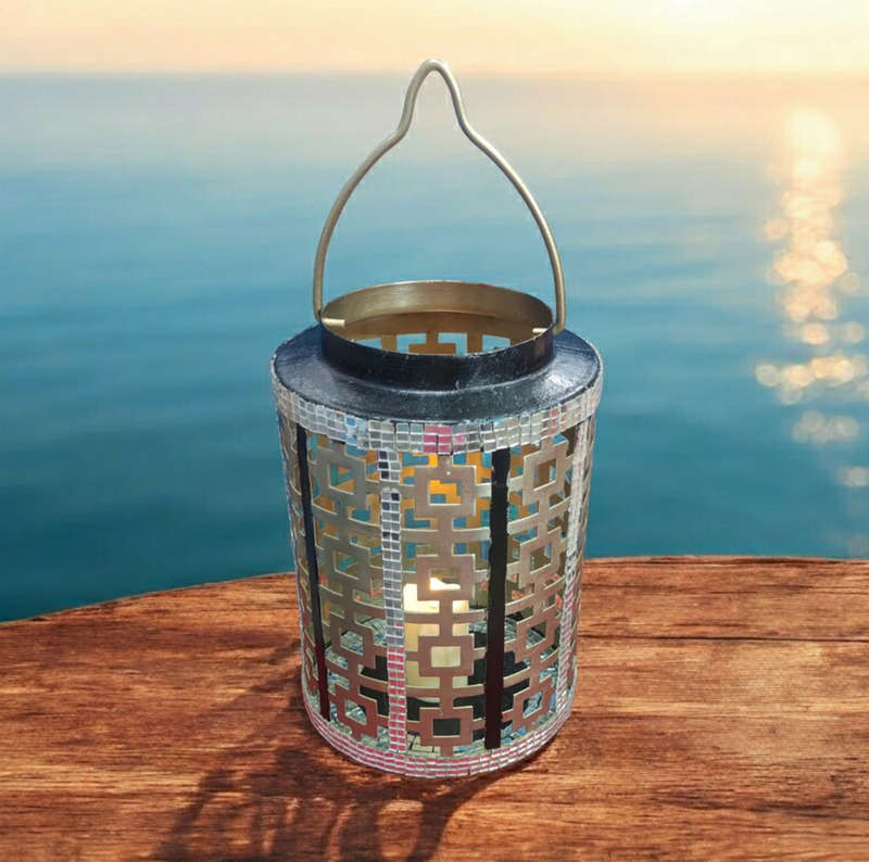 Handcraft Handmade Decorative Metal Table Lamp Candle Holder with LED Candle Light