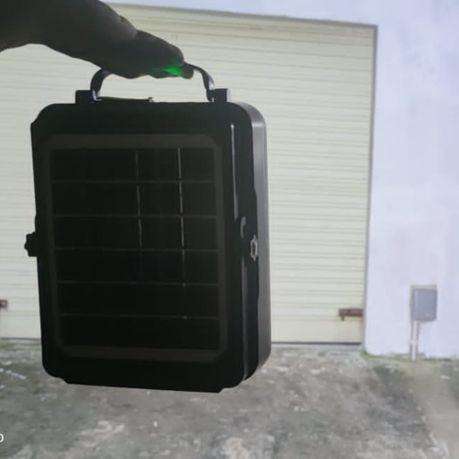 400w Multi-Fonctional Solar Portable Flood Light Build in batteries 14000mah and Solar Panel