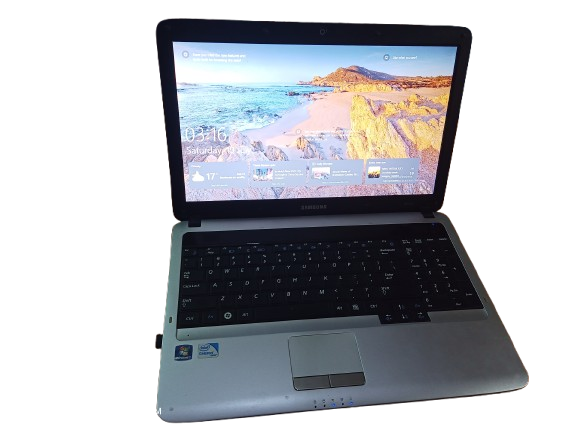 Samsung NP-R510 Laptop (Great Notebook for student or work)
