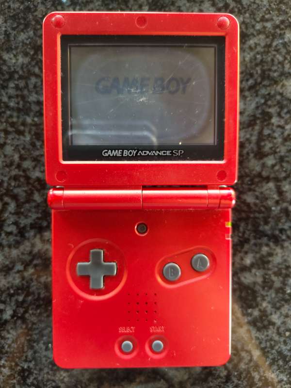 Nintendo Game Boy Advance SP