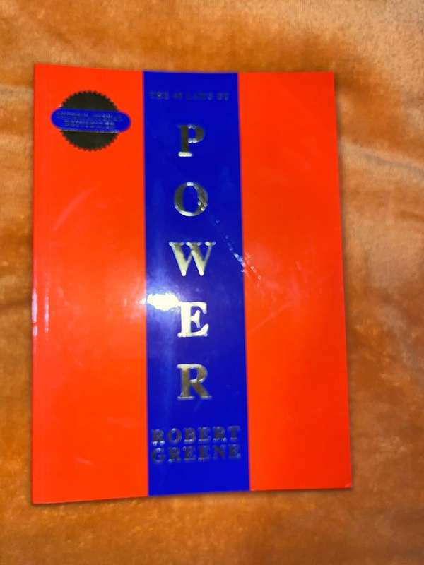 The 48 laws of Power