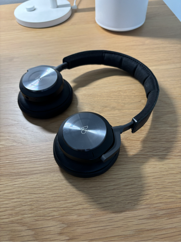 Bang & Olufsen Beoplay H9i Wireless Headphones  Great Condition