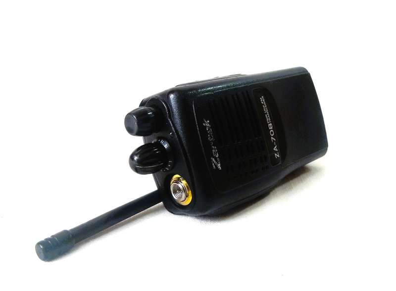 Pair Zartek ZA-708 Pmr UHF FM Transceiver Radios with Power Supply and 2x Desktop charging Duct