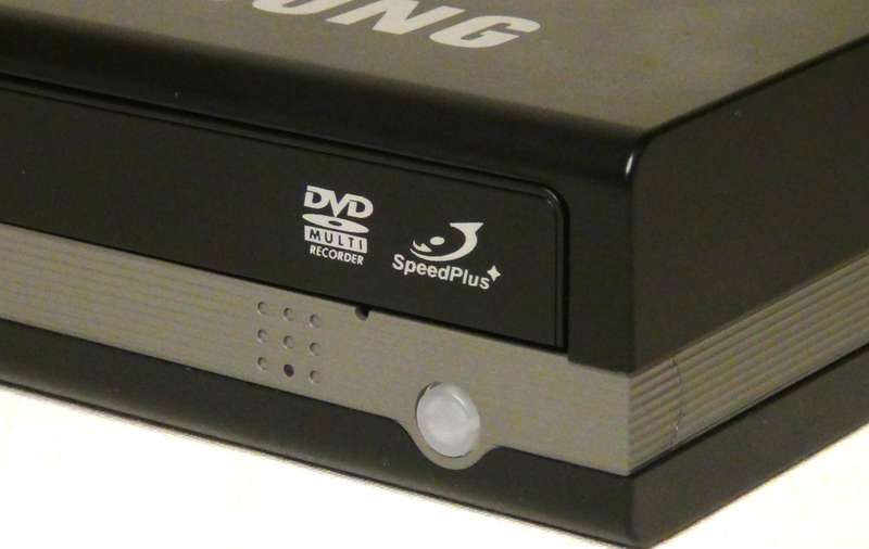 Samsung WRITEMASTER SE S224 USB External 22X DVD Writer AND BURNER