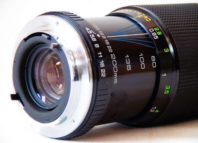 SUN actinon Multi-Coated Macro Zoom Lenses for YASHICA Cameras