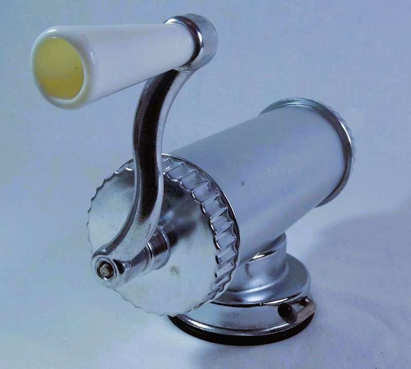 KitchenCraft Home Made manual sausage maker With Suction Base