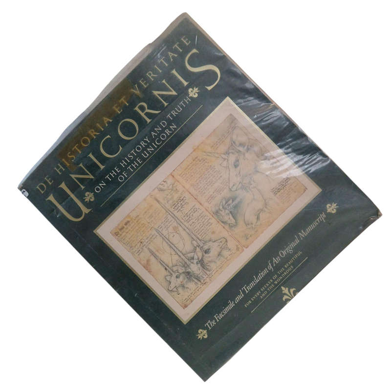 1983 De Historia Et Unicorns, on the History and Truth of the Unicorn by Micheal Green Softcover