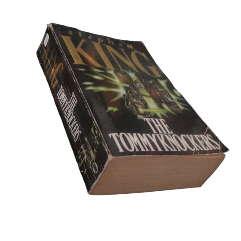 The Tommyknockers and Cell by Stephen King 2 Book Set Softcover