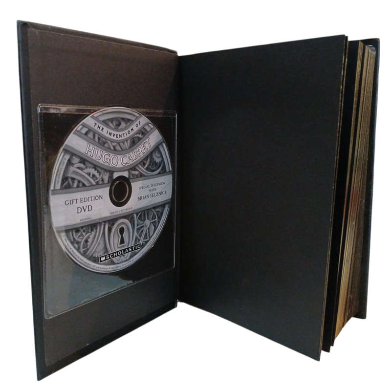 2007 The Invention of Hugo Cabret By Brian Selznick Hardcover w/Dustjacket